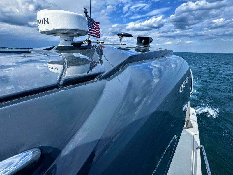 43ft Carver Yacht For Sale