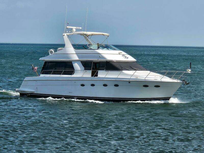 53ft Carver Yacht For Sale