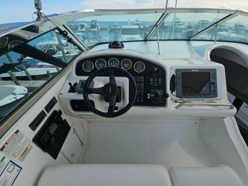 53ft Carver Yacht For Sale