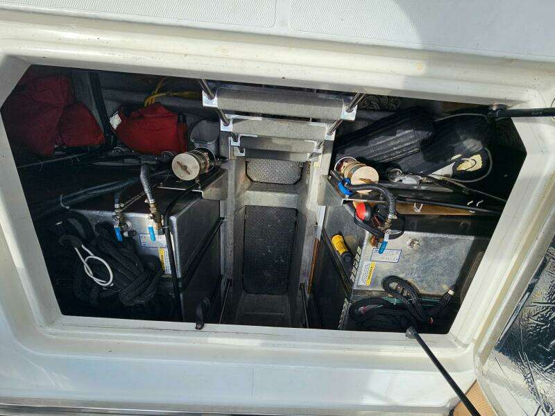 53ft Carver Yacht For Sale