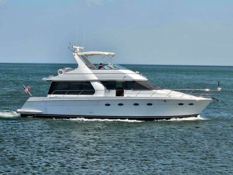 53ft Carver Yacht For Sale