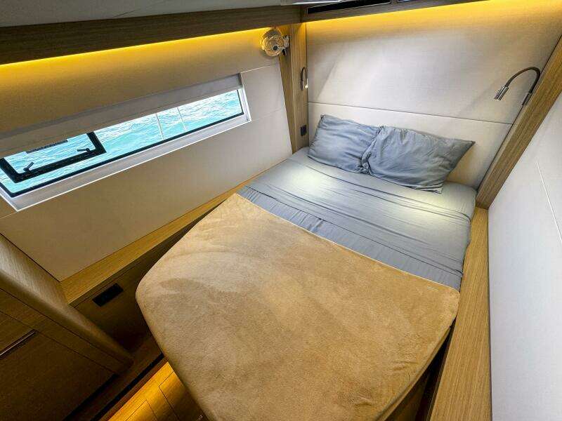 Bellisima 51ft Lagoon Yacht For Sale