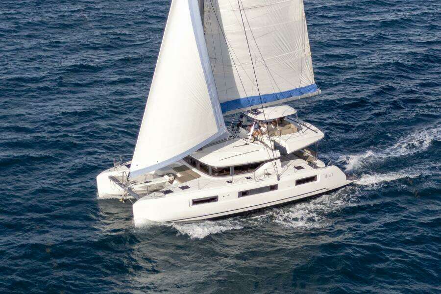 Bellisima 51ft Lagoon Yacht For Sale