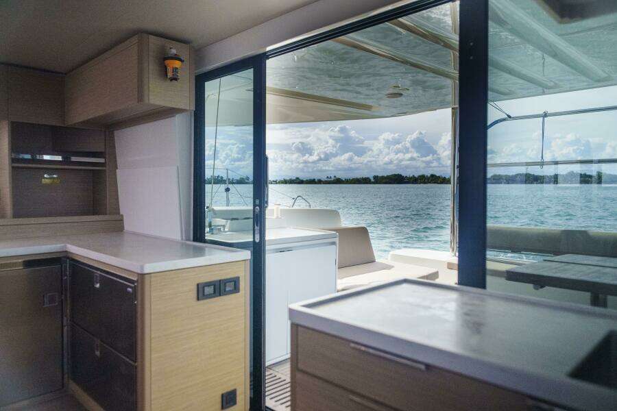 Bellisima 51ft Lagoon Yacht For Sale