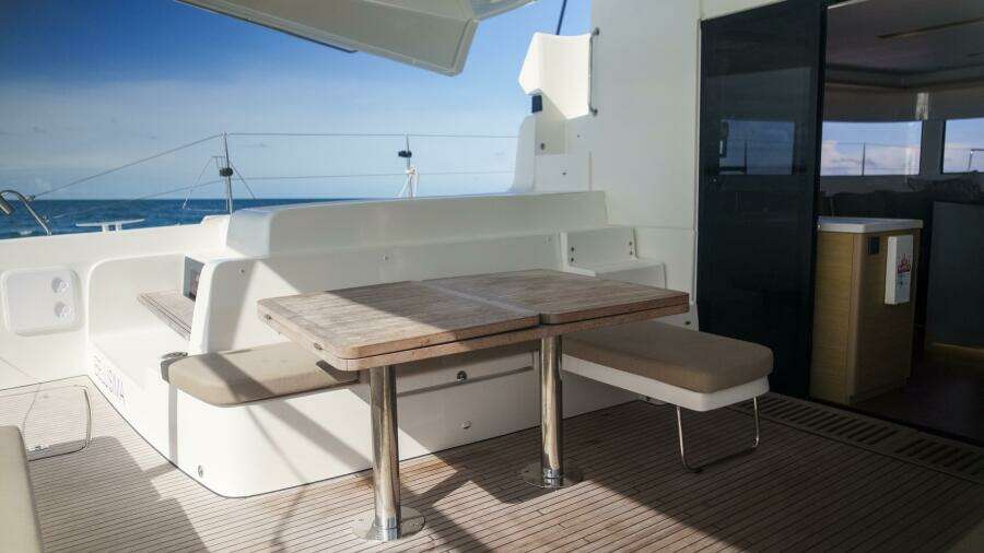 Bellisima 51ft Lagoon Yacht For Sale