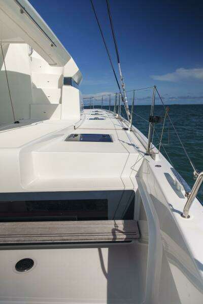 Bellisima 51ft Lagoon Yacht For Sale