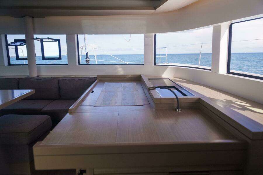 Bellisima 51ft Lagoon Yacht For Sale