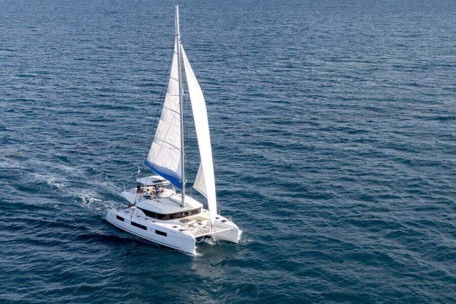 Bellisima 51ft Lagoon Yacht For Sale