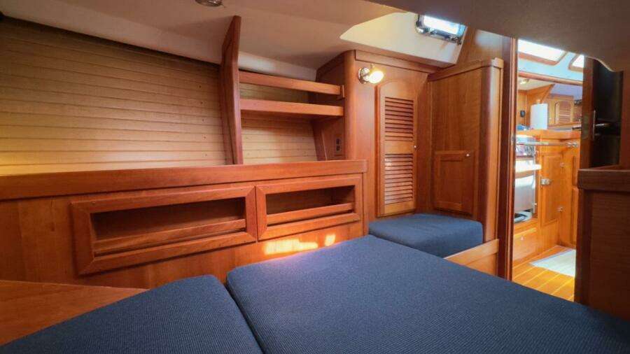FINESSE 38ft Sabre Yacht For Sale