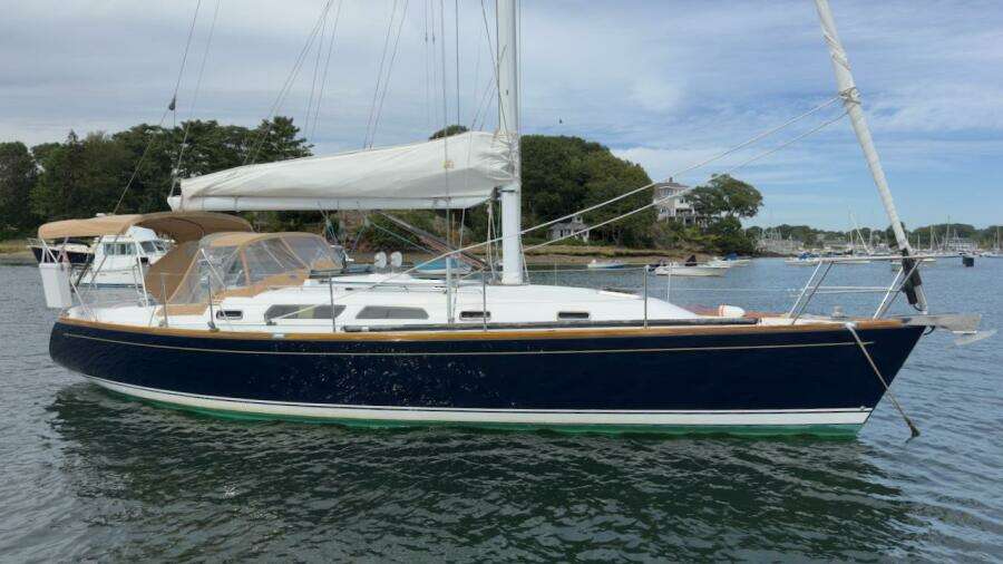 FINESSE 38ft Sabre Yacht For Sale