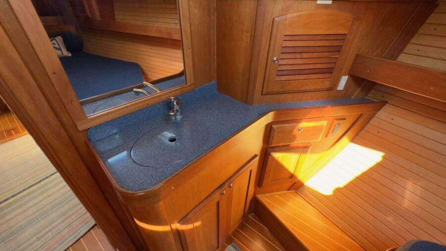 FINESSE 38ft Sabre Yacht For Sale
