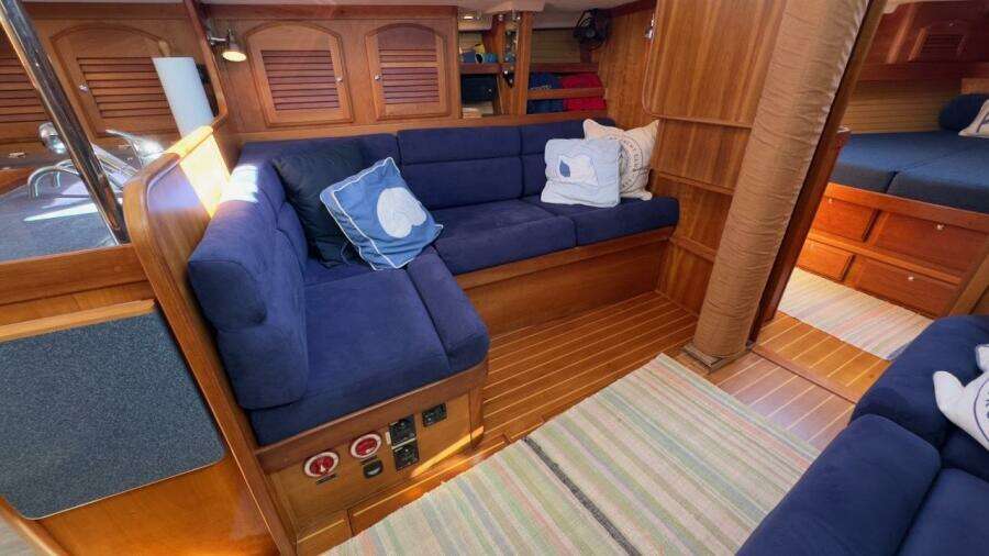 FINESSE 38ft Sabre Yacht For Sale