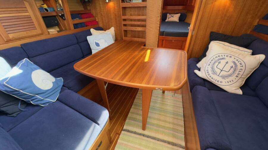 FINESSE 38ft Sabre Yacht For Sale