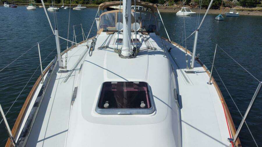 FINESSE 38ft Sabre Yacht For Sale
