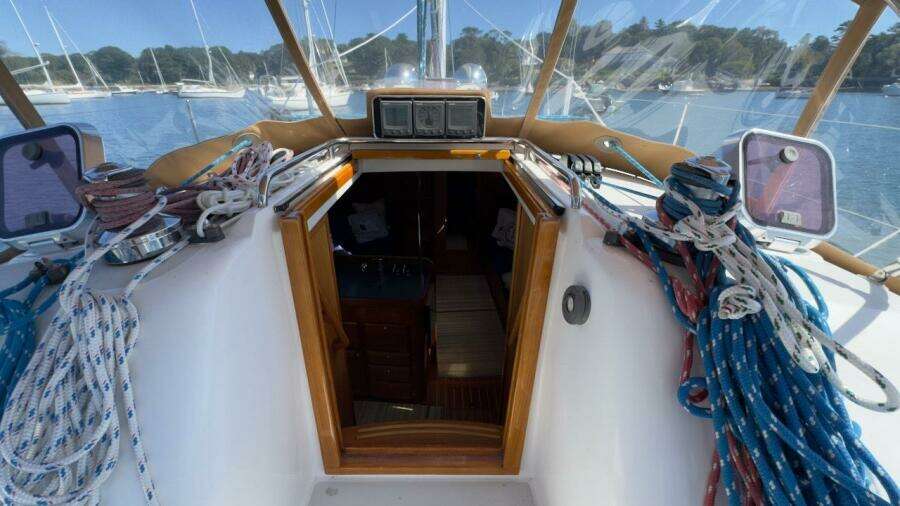 FINESSE 38ft Sabre Yacht For Sale