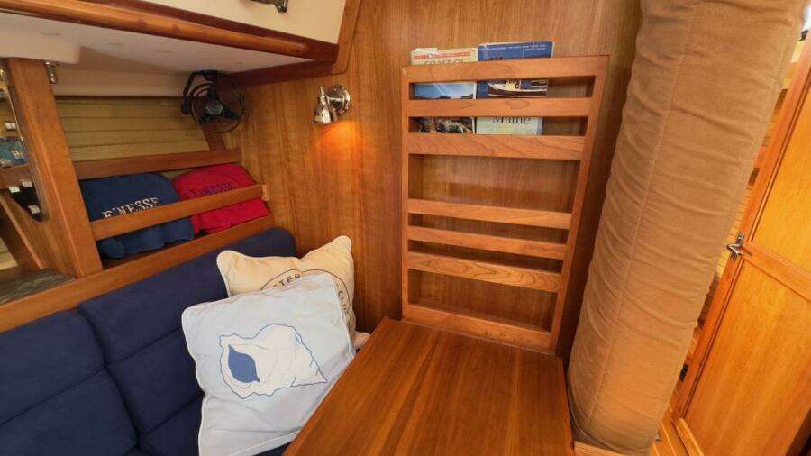 FINESSE 38ft Sabre Yacht For Sale