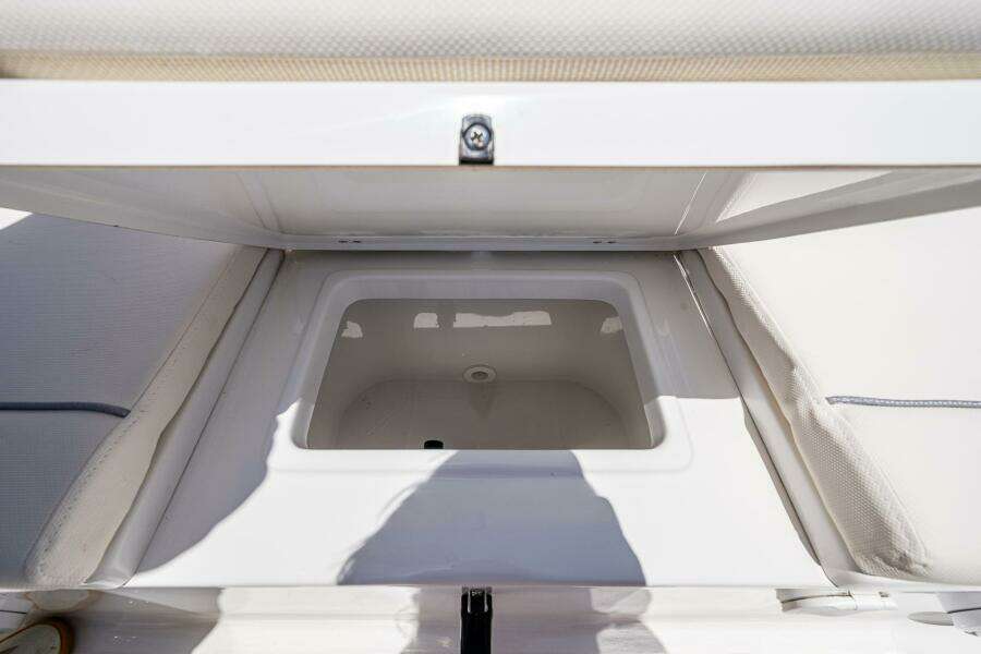23ft Sea Hunt Yacht For Sale