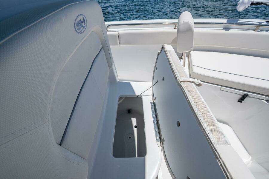 23ft Sea Hunt Yacht For Sale