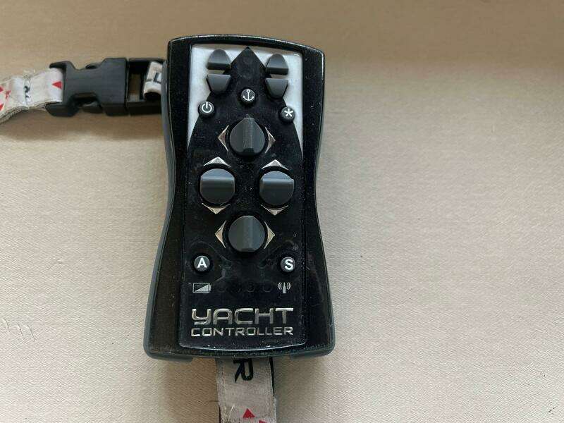 65ft Hatteras Yacht For Sale