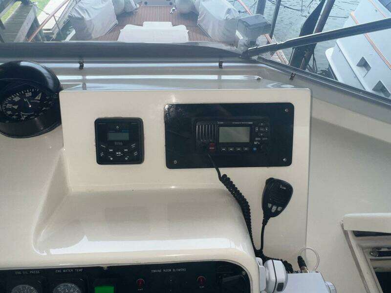 65ft Hatteras Yacht For Sale