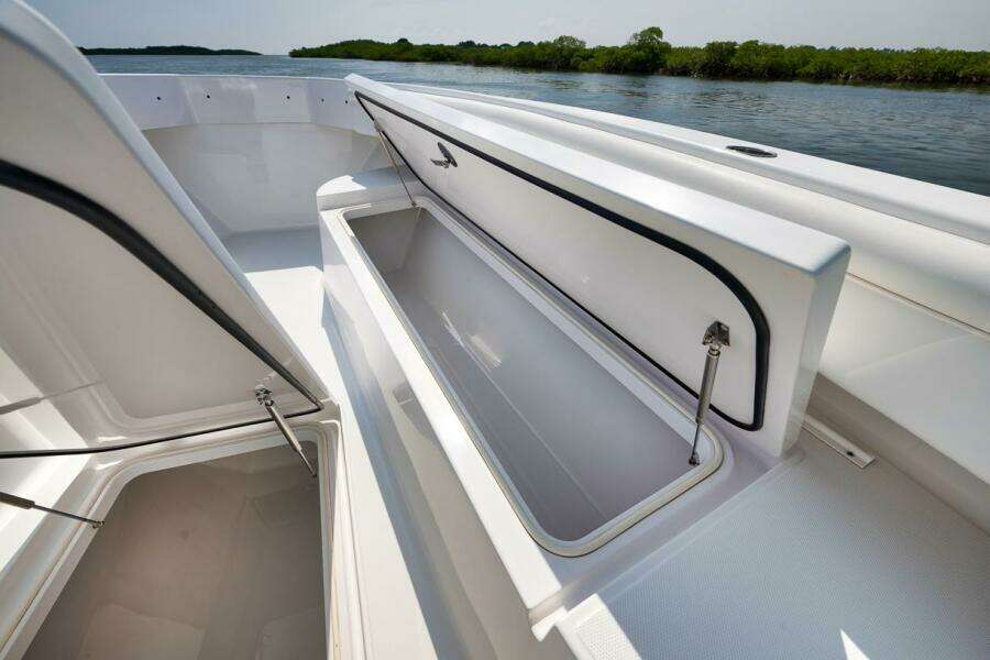 Baby Blues 37ft Bahama Yacht For Sale