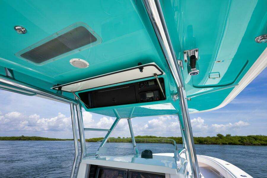 Baby Blues 37ft Bahama Yacht For Sale