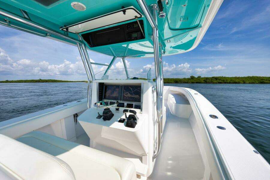 Baby Blues 37ft Bahama Yacht For Sale