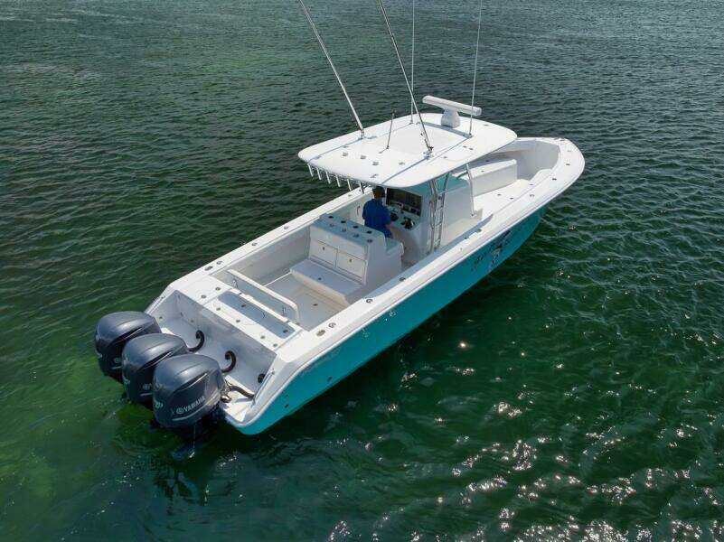 Baby Blues 37ft Bahama Yacht For Sale
