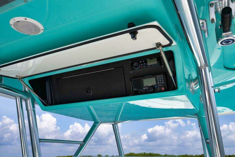 Baby Blues 37ft Bahama Yacht For Sale