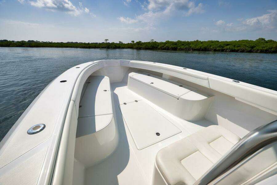Baby Blues 37ft Bahama Yacht For Sale
