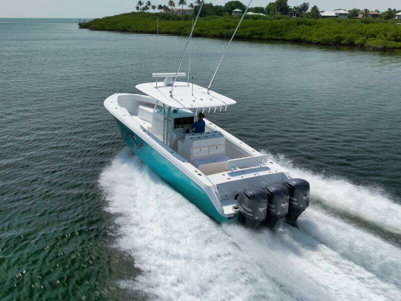 Baby Blues 37ft Bahama Yacht For Sale