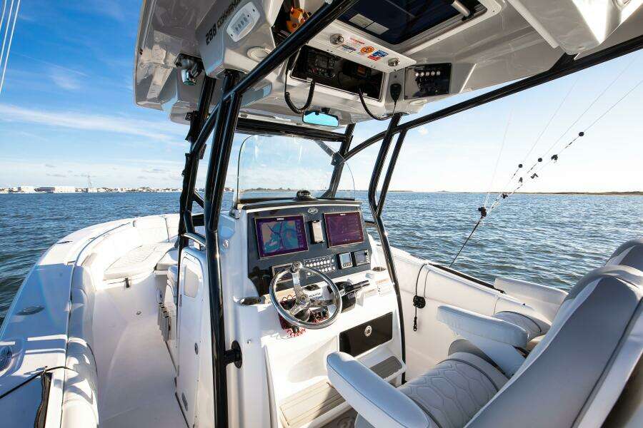 Fish Hunter 28ft Sea Fox Yacht For Sale