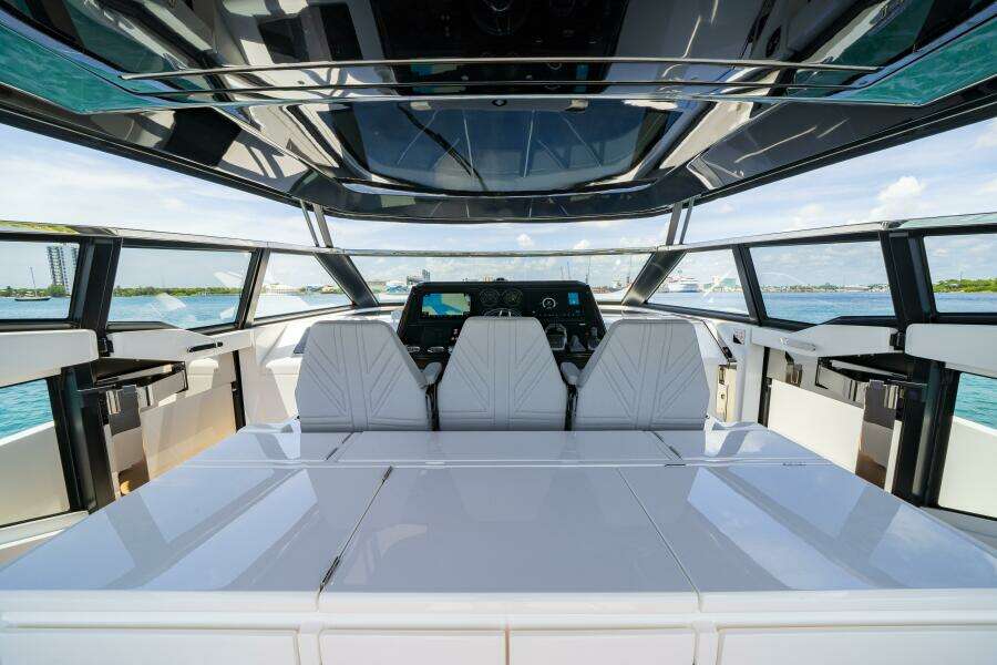 55ft Sunseeker Yacht For Sale