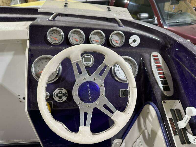 26ft Eliminator Yacht For Sale