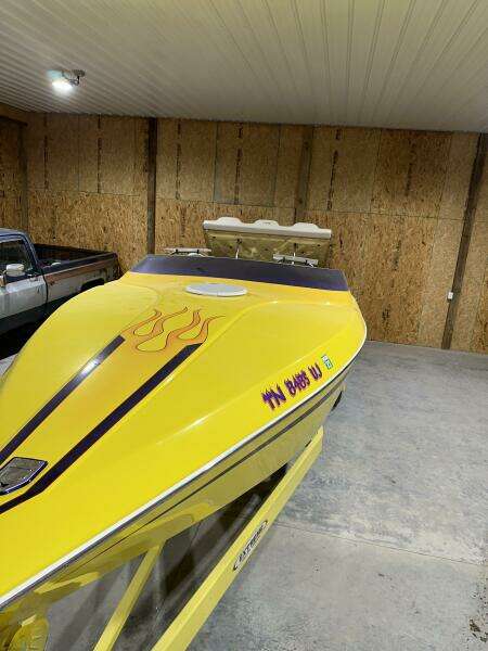26ft Eliminator Yacht For Sale