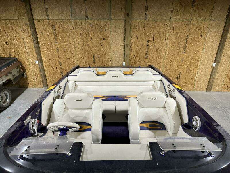 26ft Eliminator Yacht For Sale