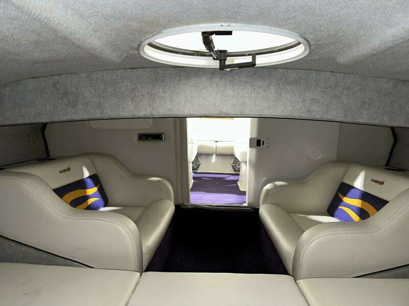 26ft Eliminator Yacht For Sale