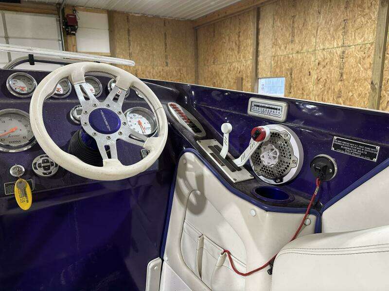 26ft Eliminator Yacht For Sale
