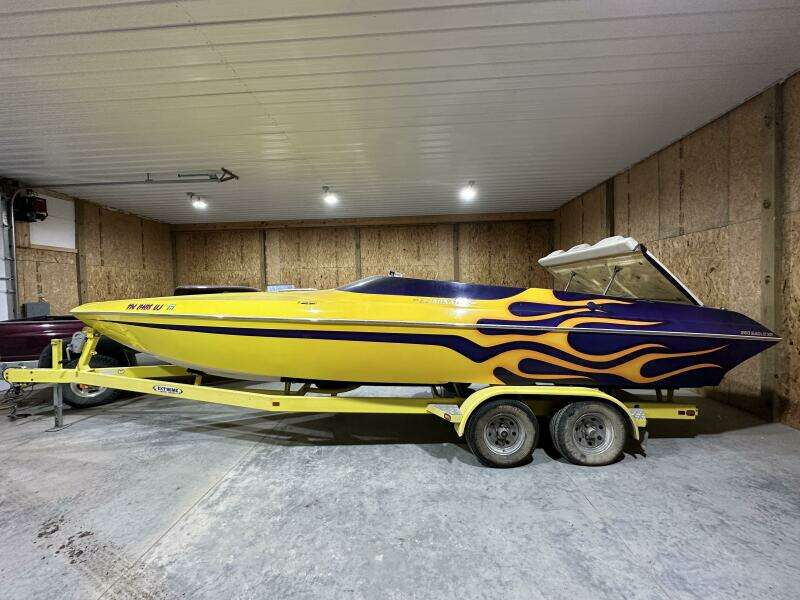 26ft Eliminator Yacht For Sale