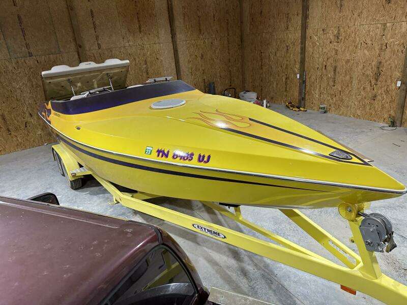 26ft Eliminator Yacht For Sale