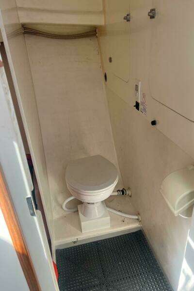 42ft H amp H Marine Yacht For Sale