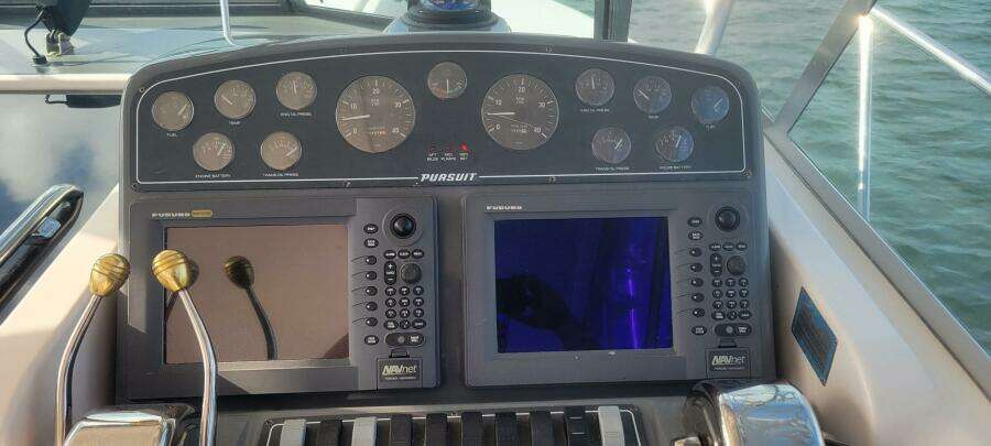 Valkyrie 34ft Pursuit Yacht For Sale