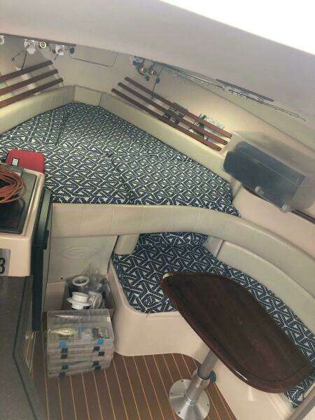 33ft Grady White Yacht For Sale