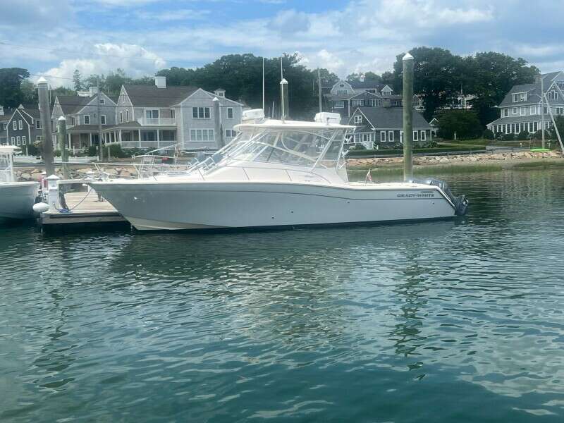 33ft Grady White Yacht For Sale