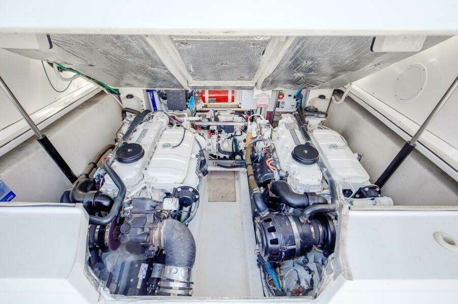 Pipe Dream 32ft Topaz Yacht For Sale