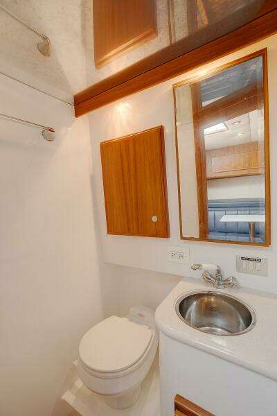 Pipe Dream 32ft Topaz Yacht For Sale