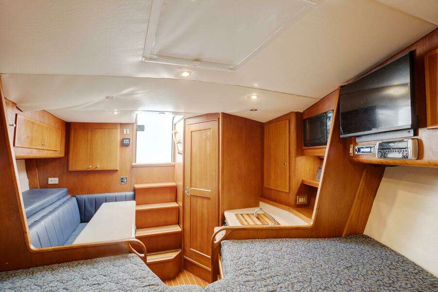 Pipe Dream 32ft Topaz Yacht For Sale