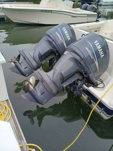 31ft Pursuit Yacht For Sale
