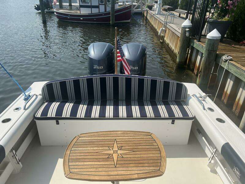 26ft Steiger Craft Yacht For Sale