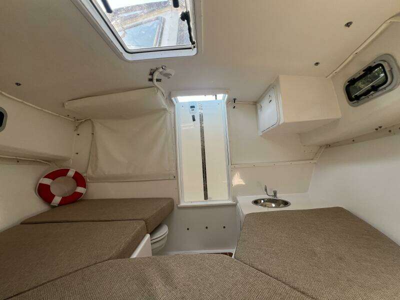 26ft Steiger Craft Yacht For Sale